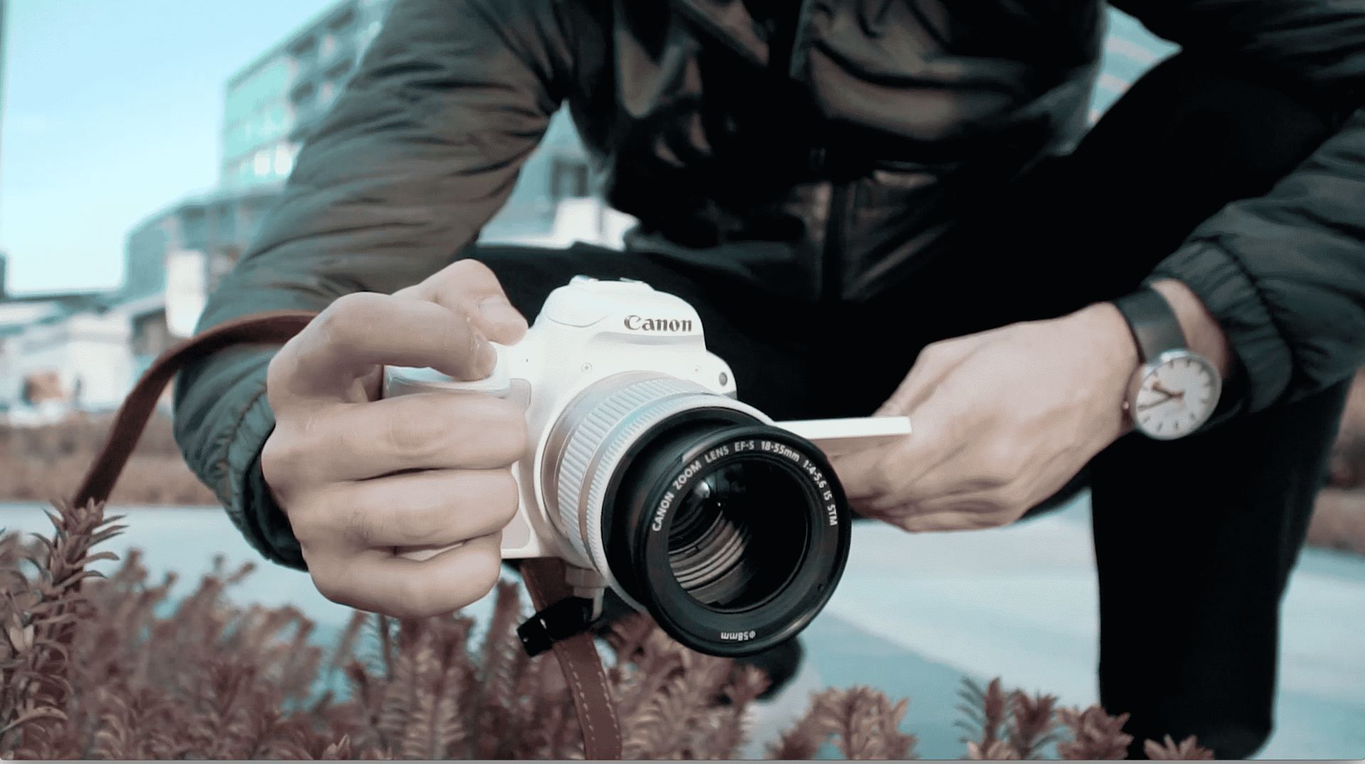 Canon EOS 200D İncelemesi kapak görseli