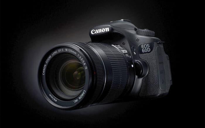 Canon Fotoğraf Makinelerini Tanıyalım kapak görseli